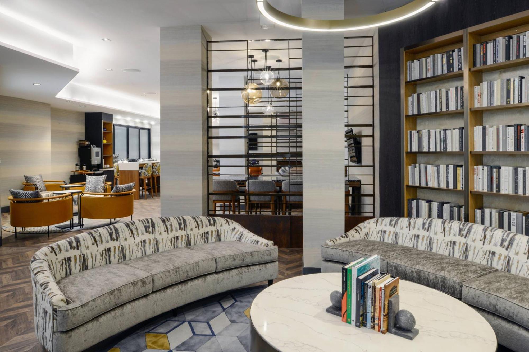 Long Beach Marriott Bagian luar foto