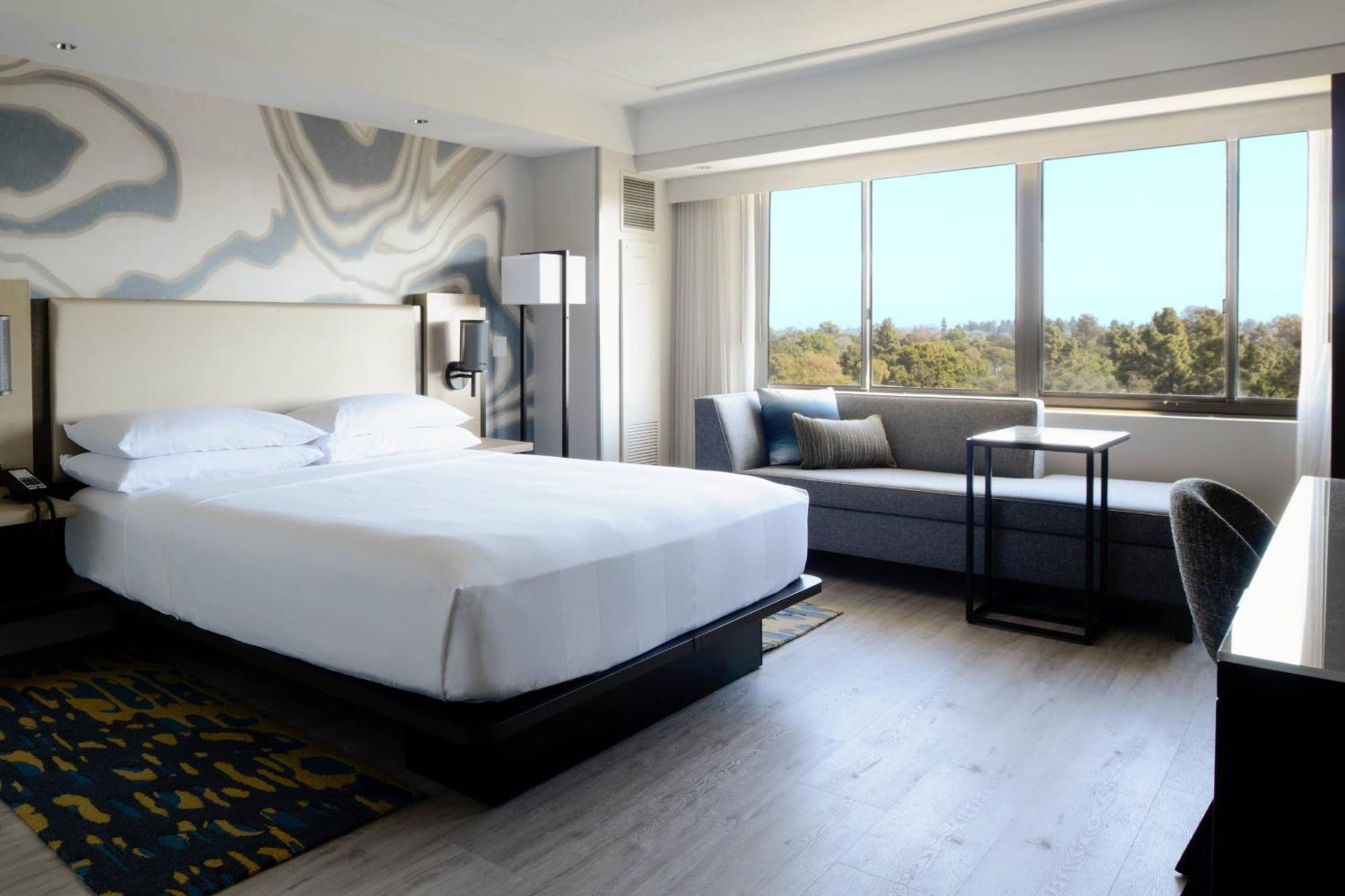 Long Beach Marriott Bagian luar foto